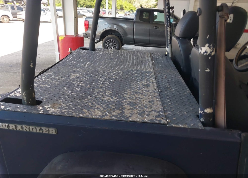 1990 JEEP WRANGLER / YJ VIN: 2J4FY29TXLJ539000