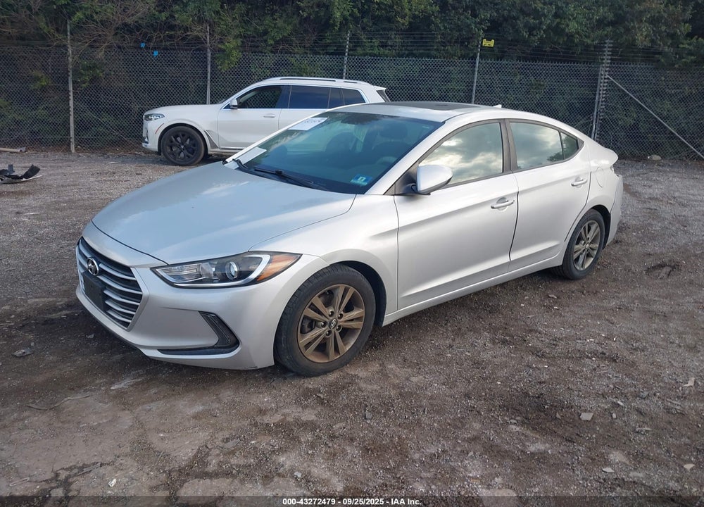 2018 HYUNDAI ELANTRA VIN: 5NPD84LF8JH274200