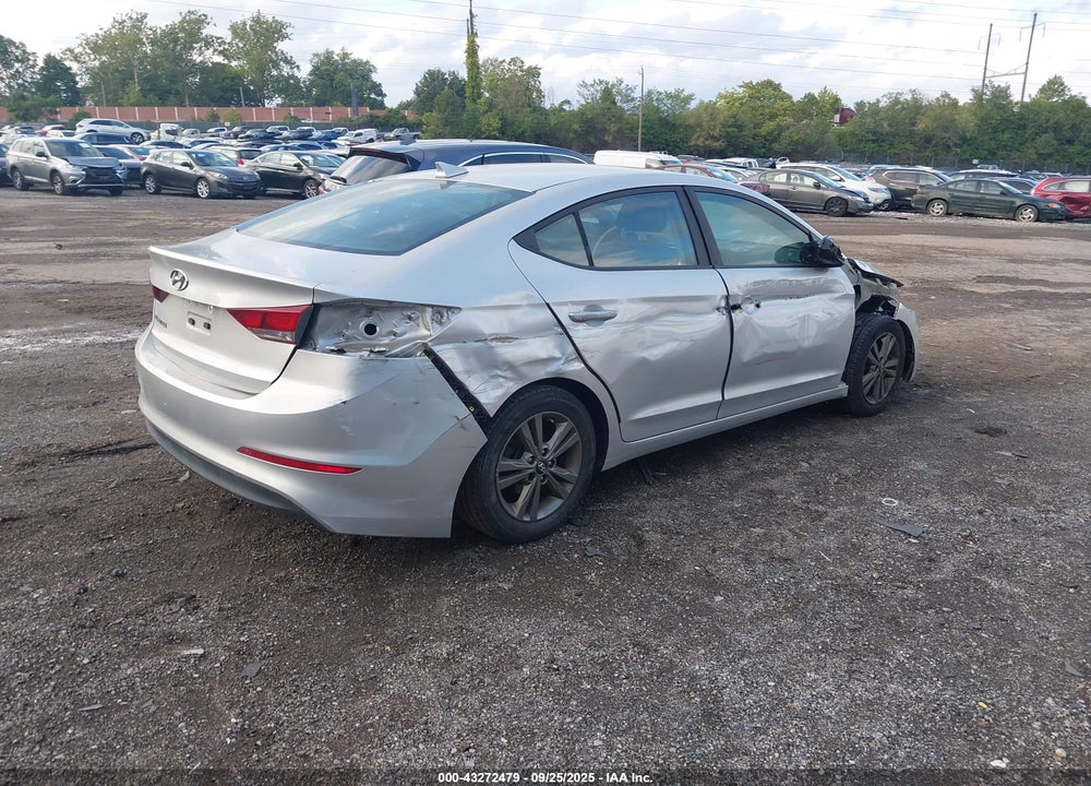 2018 HYUNDAI ELANTRA VIN: 5NPD84LF8JH274200