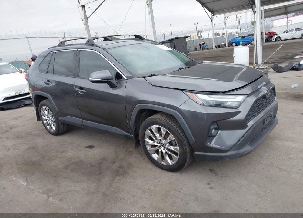 2022 TOYOTA RAV4 XLE PREMIUM VIN: 2T3A1RFVXNC269653