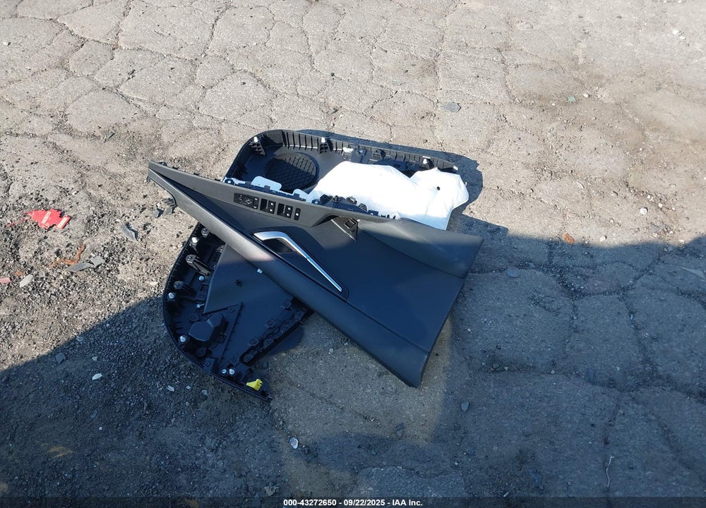 2023 KIA NIRO VIN: KNDCP3LE7P5064809