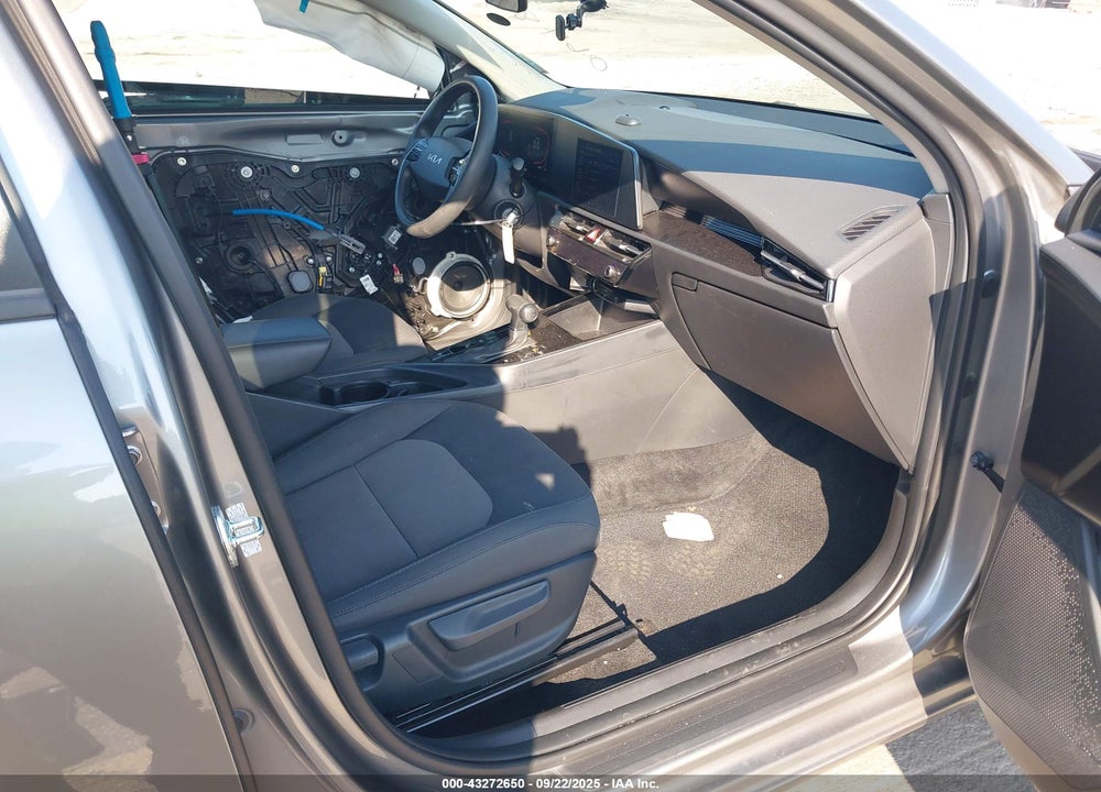 2023 KIA NIRO VIN: KNDCP3LE7P5064809