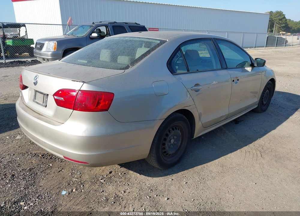 2013 VOLKSWAGEN JETTA VIN: 3VW2K7AJ7DM202112