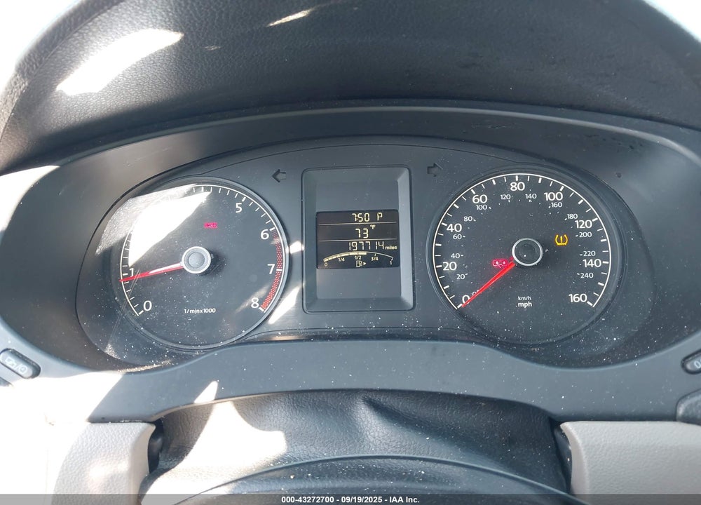 2013 VOLKSWAGEN JETTA VIN: 3VW2K7AJ7DM202112