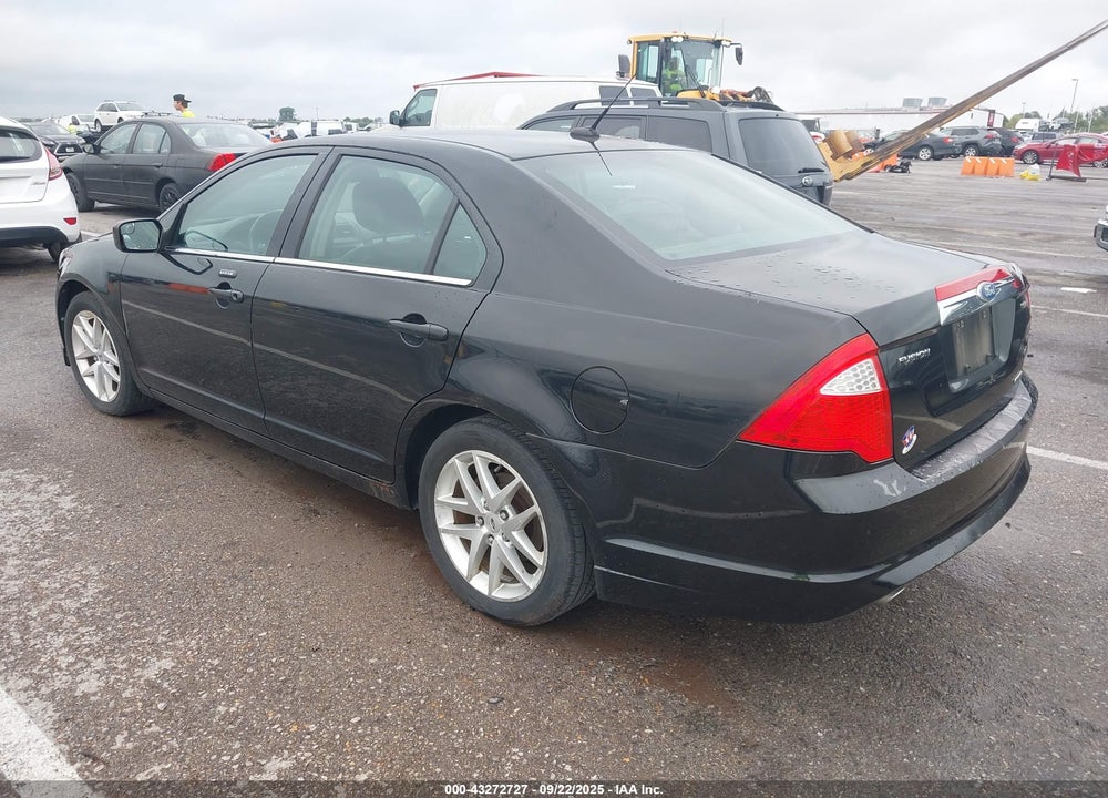 2011 FORD FUSION VIN: 3FAHP0JG4BR128115