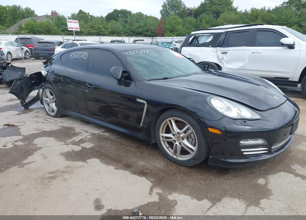 2013 PORSCHE PANAMERA 4 VIN: WP0AA2A7XDL016039