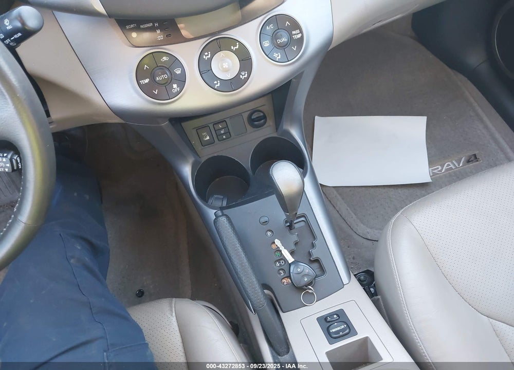 2007 TOYOTA RAV4 VIN: JTMBK31V775017714