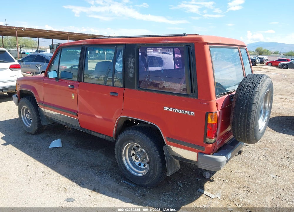 1990 ISUZU TROOPER VIN: JACCH58R3L8912342