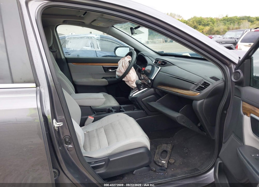 2018 HONDA CR-V EX VIN: 7FARW1H59JE006611