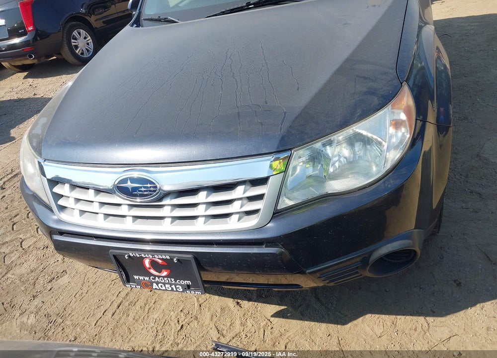 2011 SUBARU FORESTER 2.5X PREMIUM VIN: JF2SHADC2BH701690
