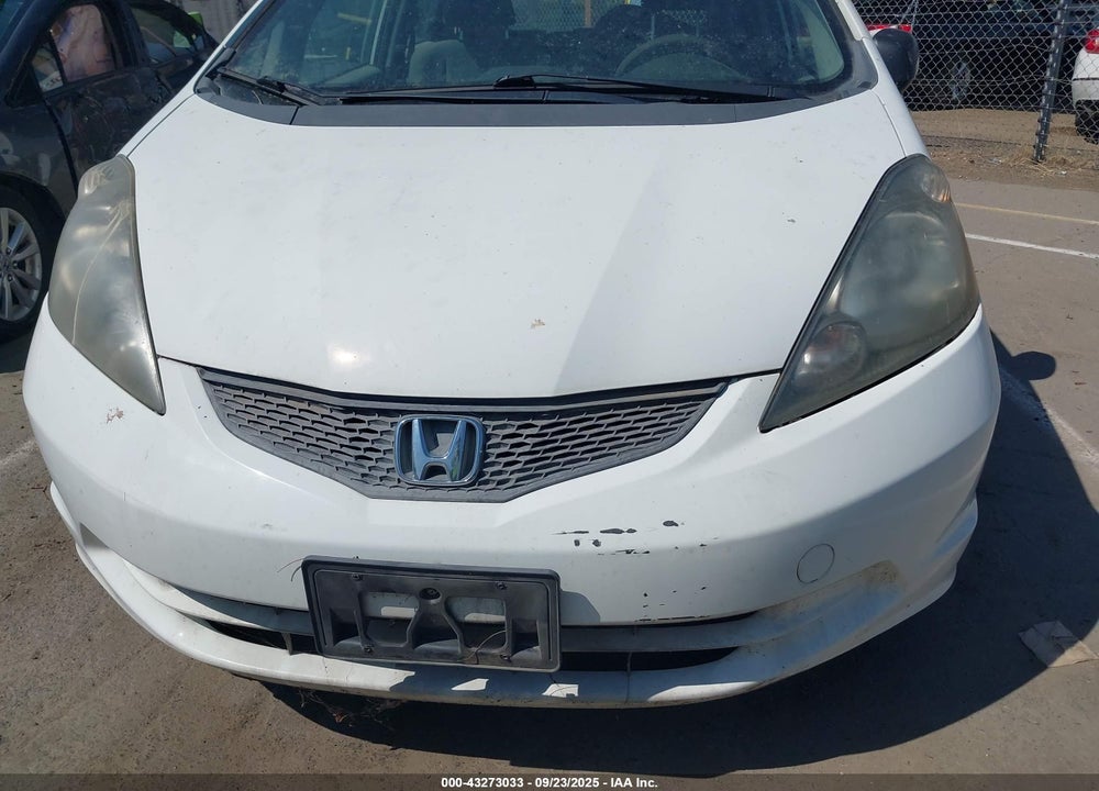 2009 HONDA FIT VIN: JHMGE88269S065553