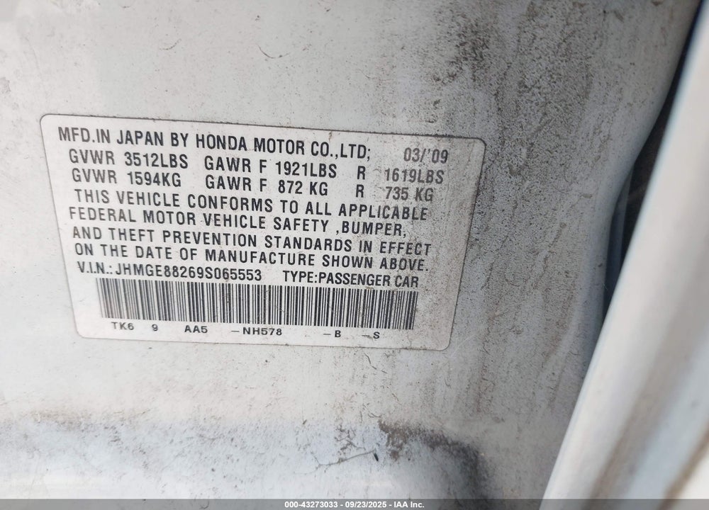 2009 HONDA FIT VIN: JHMGE88269S065553