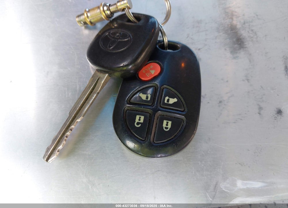 2008 TOYOTA SIENNA LE VIN: 5TDZK23CX8S109805