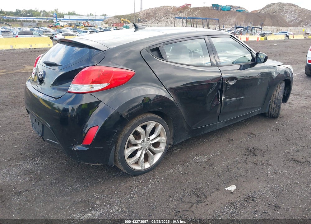 2013 HYUNDAI VELOSTER VIN: KMHTC6AD1DU116567