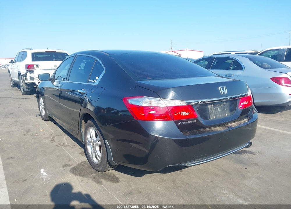 2015 HONDA ACCORD VIN: 1HGCR2F36FA228122