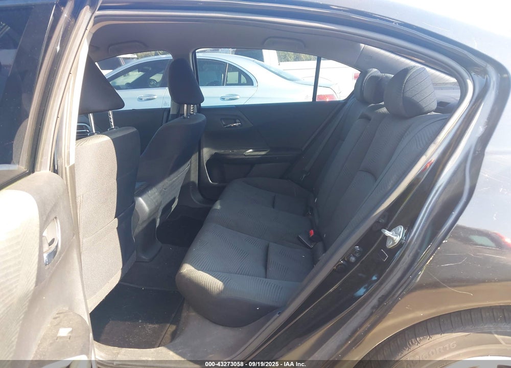2015 HONDA ACCORD VIN: 1HGCR2F36FA228122