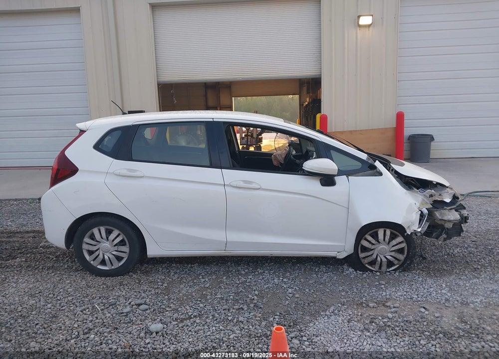 2016 HONDA FIT VIN: JHMGK5H56GX036720