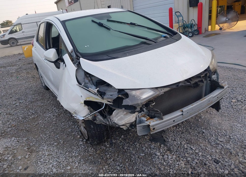 2016 HONDA FIT VIN: JHMGK5H56GX036720