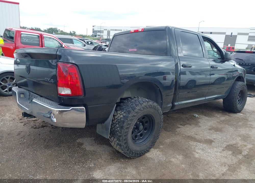 2018 RAM 1500 TRADESMAN 4X4 5'7 BOX VIN: 1C6RR7KT3JS243022