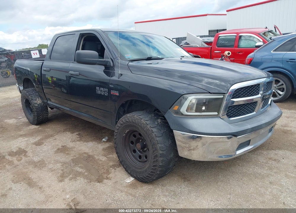 2018 RAM 1500 TRADESMAN 4X4 5'7 BOX VIN: 1C6RR7KT3JS243022