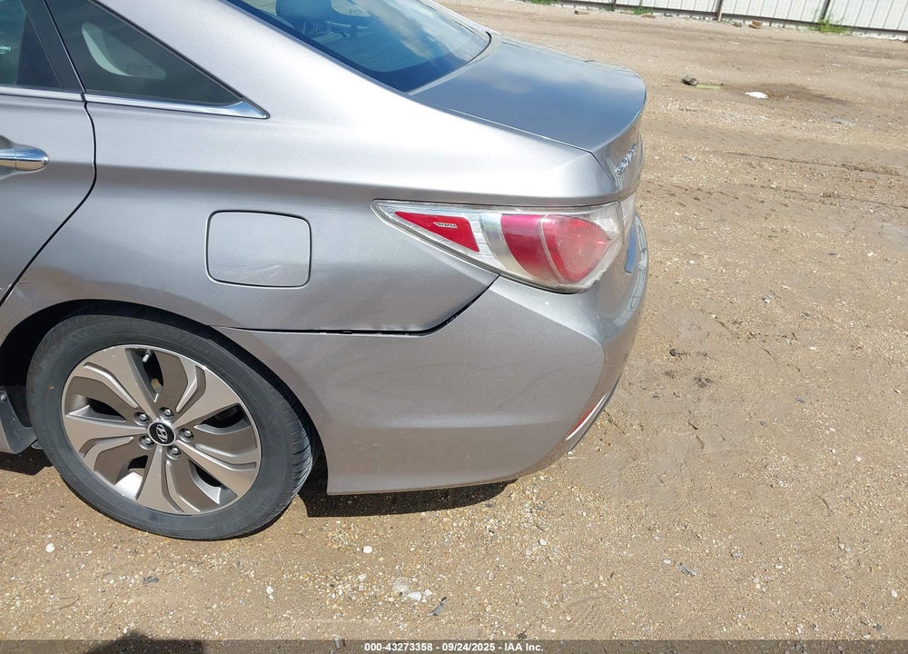 2013 HYUNDAI SONATA HYBRID VIN: KMHEC4A49DA092159