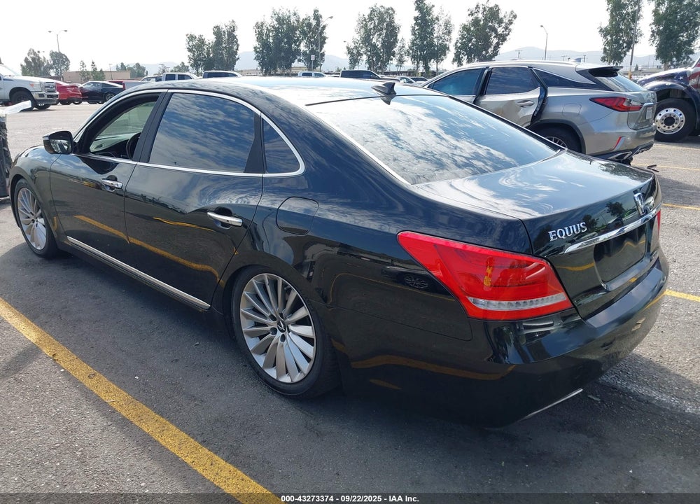 2016 HYUNDAI EQUUS VIN: KMHGH4JH2GU102255