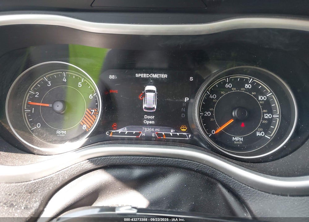 2015 JEEP CHEROKEE LIMITED VIN: 1C4PJLDSXFW629067