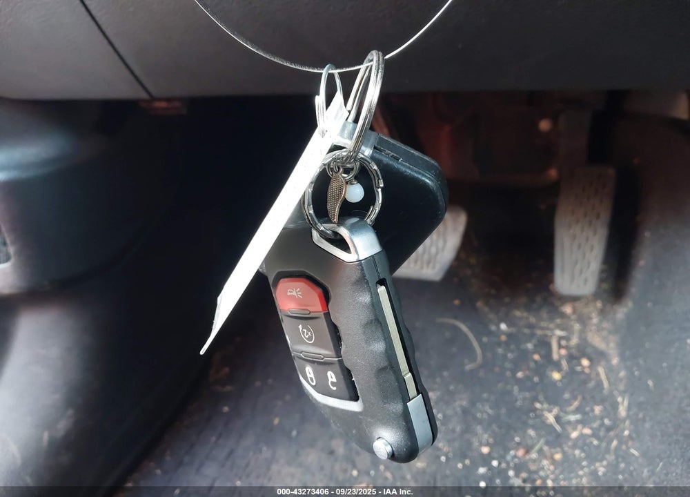 2019 JEEP WRANGLER UNLIMITED VIN: 1C4HJXDG9KW556887