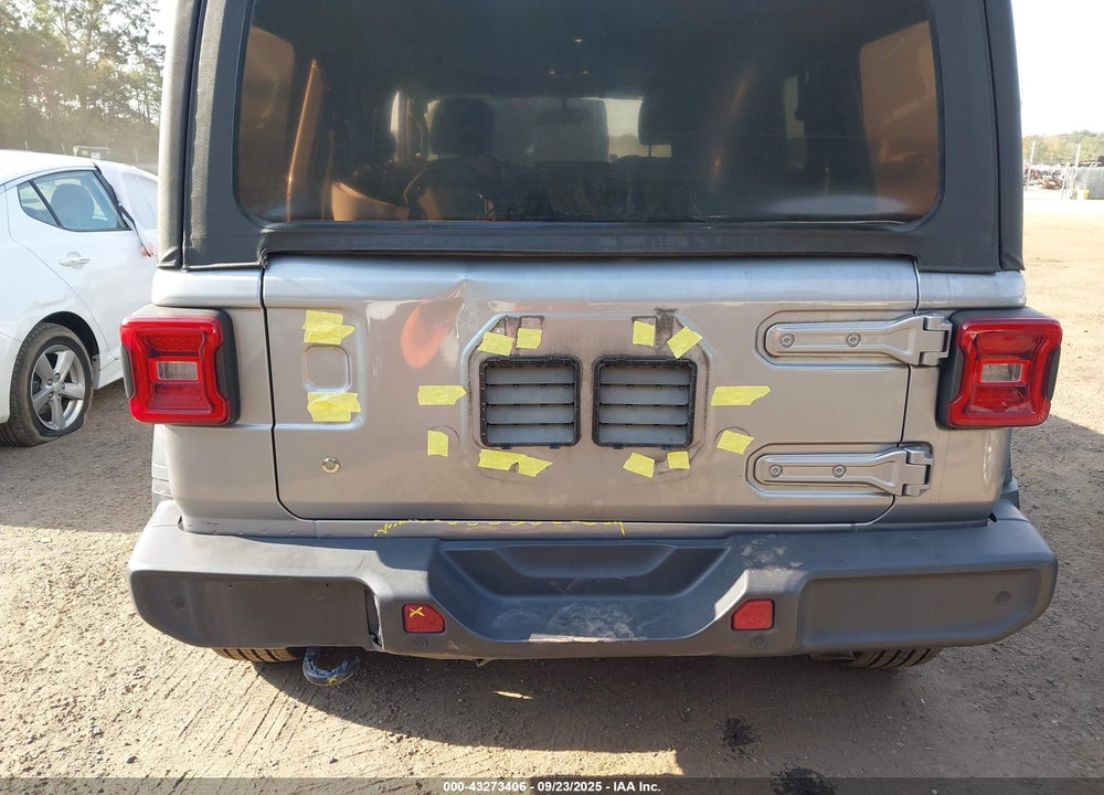 2019 JEEP WRANGLER UNLIMITED VIN: 1C4HJXDG9KW556887