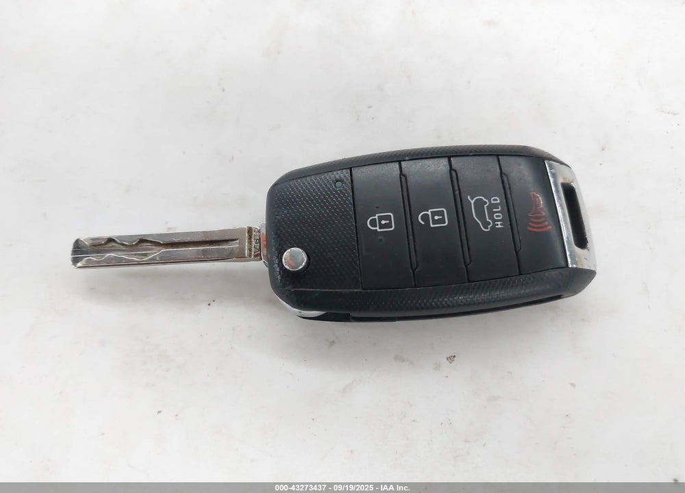 2015 KIA SOUL VIN: KNDJN2A2XF7166527