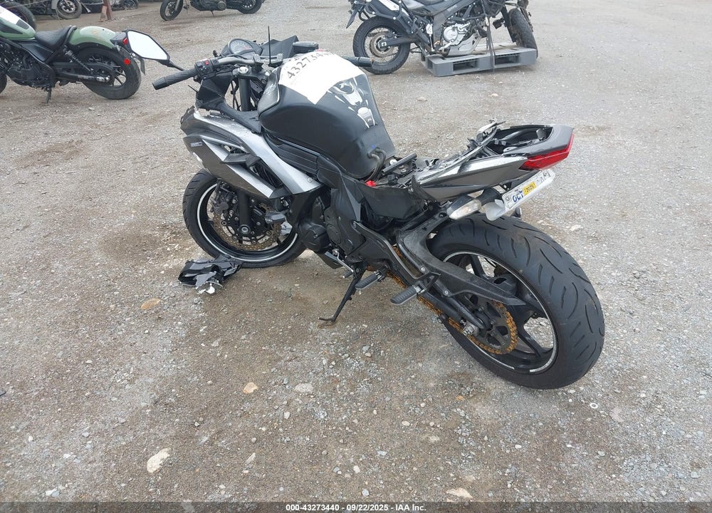 2014 KAWASAKI EX650 F VIN: JKAEXEF18EDA14384
