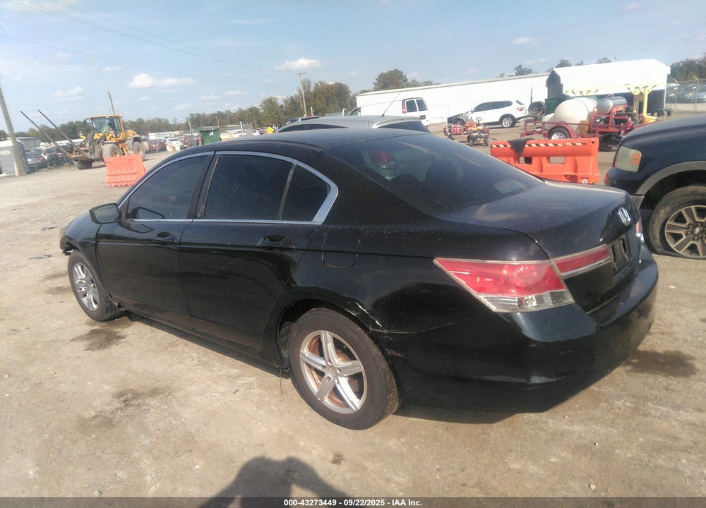 2011 HONDA ACCORD VIN: 1HGCP2F61BA137379