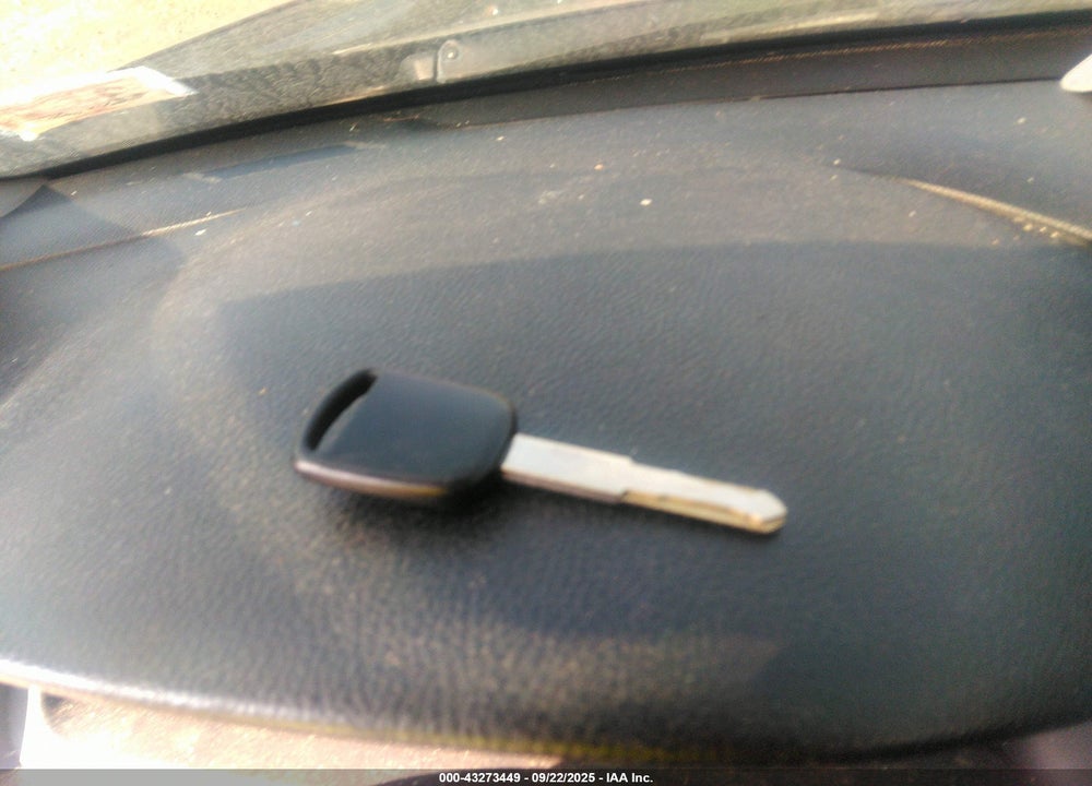 2011 HONDA ACCORD VIN: 1HGCP2F61BA137379