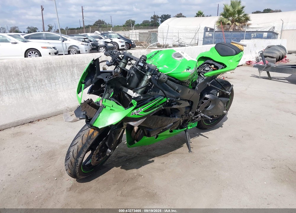 2011 KAWASAKI ZX600 VIN: JKAZX4R19BA027033