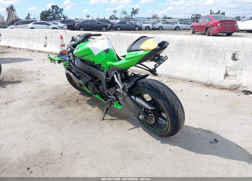 2011 KAWASAKI ZX600 VIN: JKAZX4R19BA027033