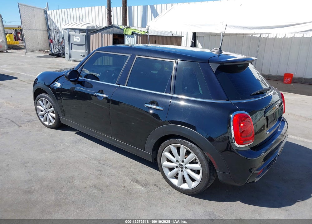 2015 MINI HARDTOP VIN: WMWXU3C53FT891871