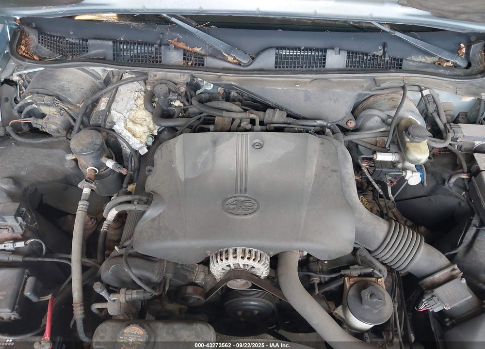 1999 FORD CROWN VICTORIA VIN: 2FAFP73W0XX120137