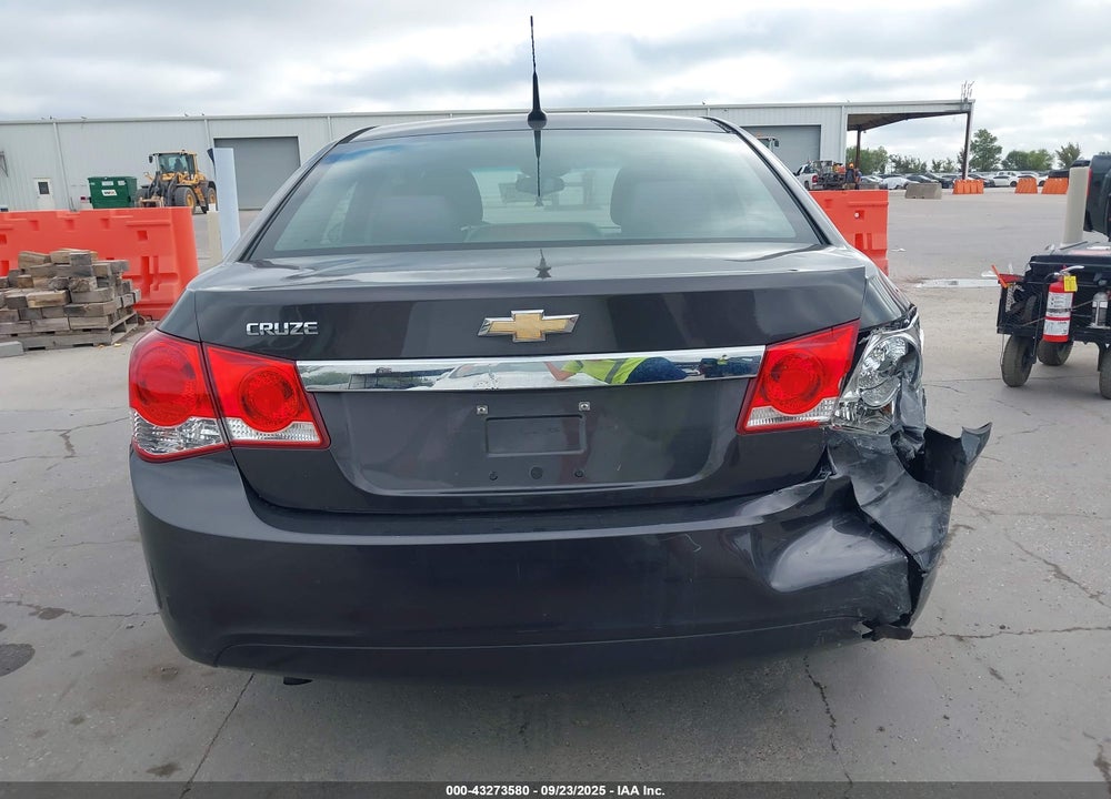 2014 CHEVROLET CRUZE LS AUTO VIN: 1G1PA5SH0E7341160