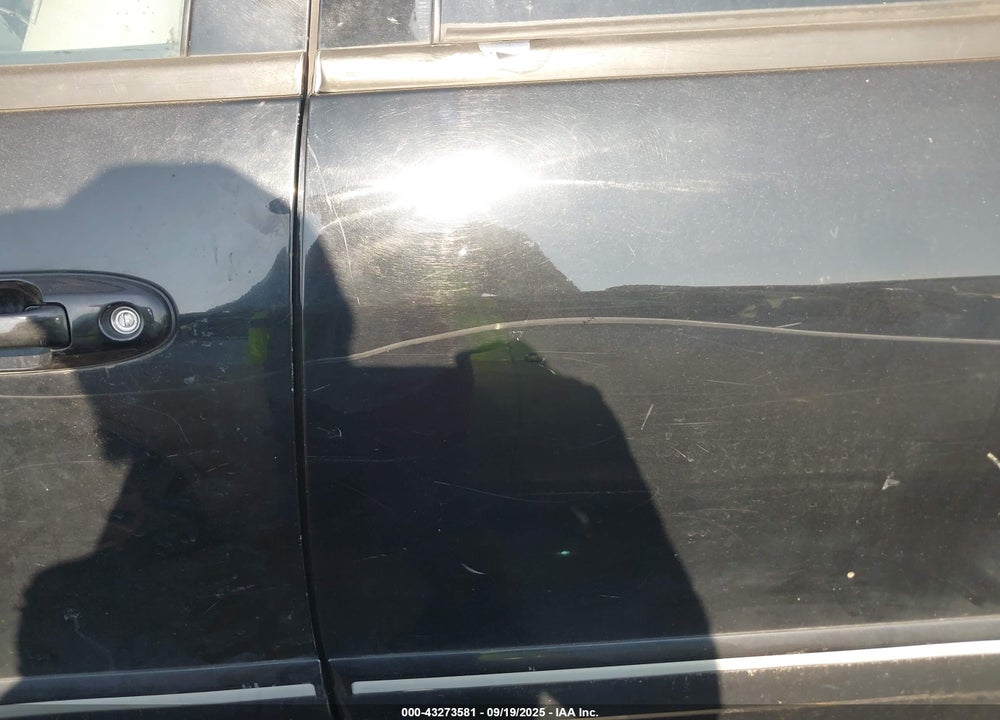 2005 TOYOTA SEQUOIA LIMITED V8 VIN: 5TDBT48A35S239406