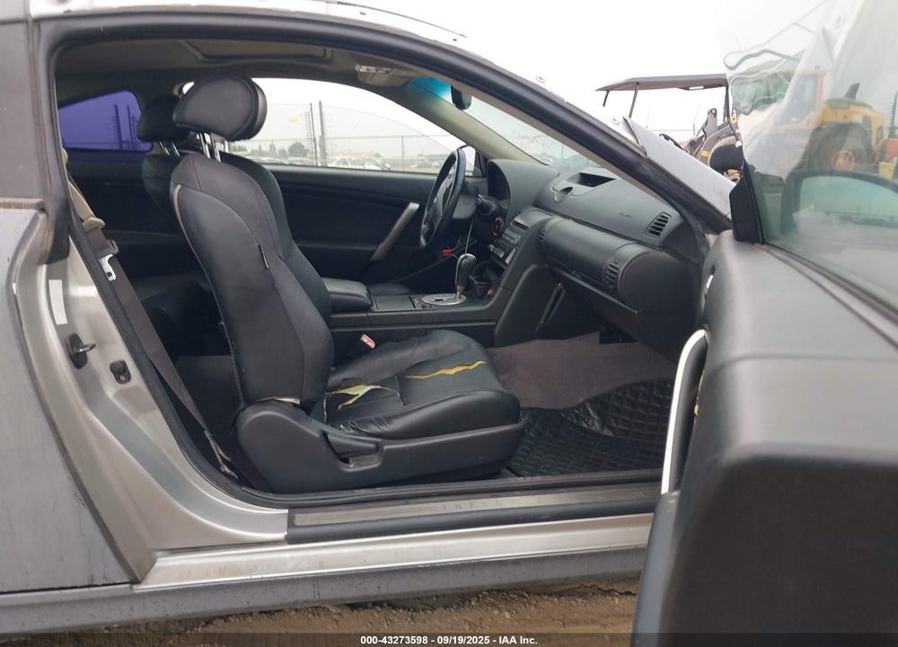 2003 INFINITI G35 BASE W/LEATHER VIN: JNKCV54E13M205159