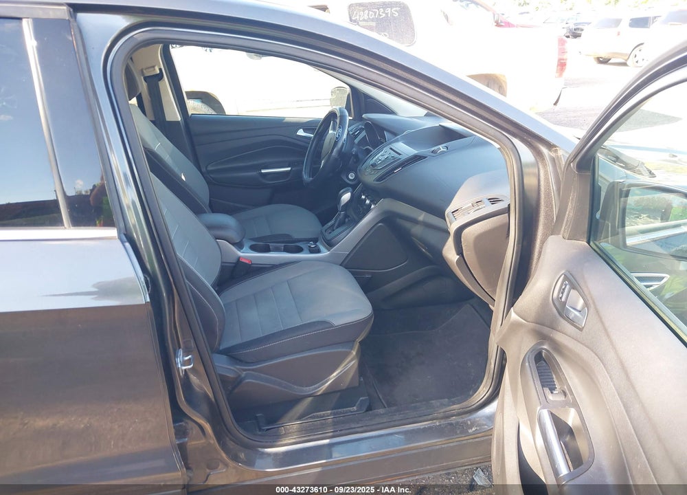 2015 FORD ESCAPE VIN: 1FMCU9G96FUB19453