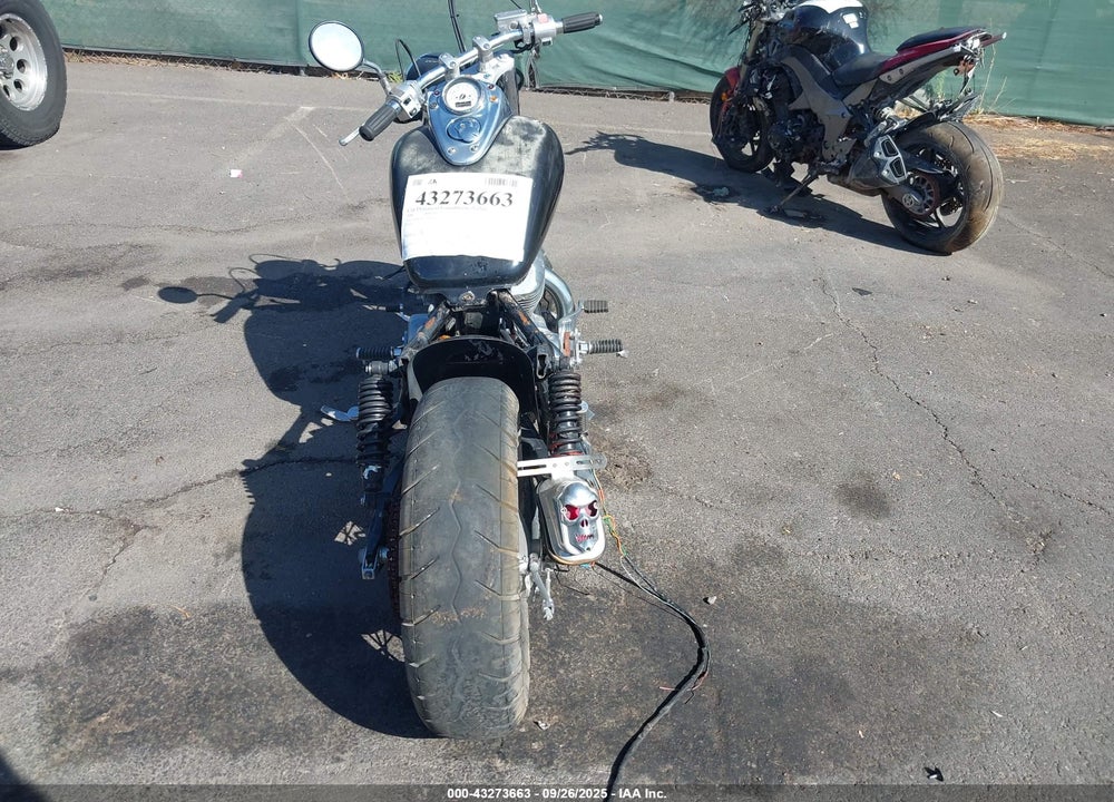 2001 HONDA VT750 CD2 VIN: JH2RC44651K502679