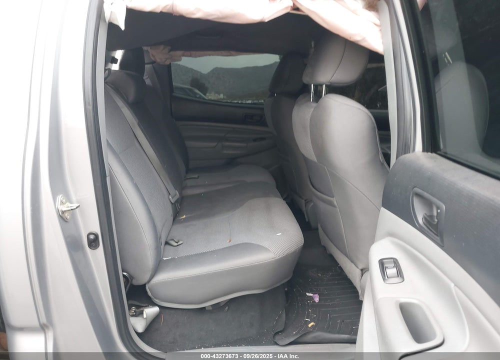 2015 TOYOTA TACOMA VIN: 5TFJU4GN7FX074999