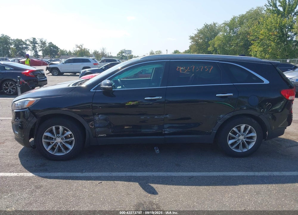 2016 KIA SORENTO 2.4L LX VIN: 5XYPGDA34GG110595