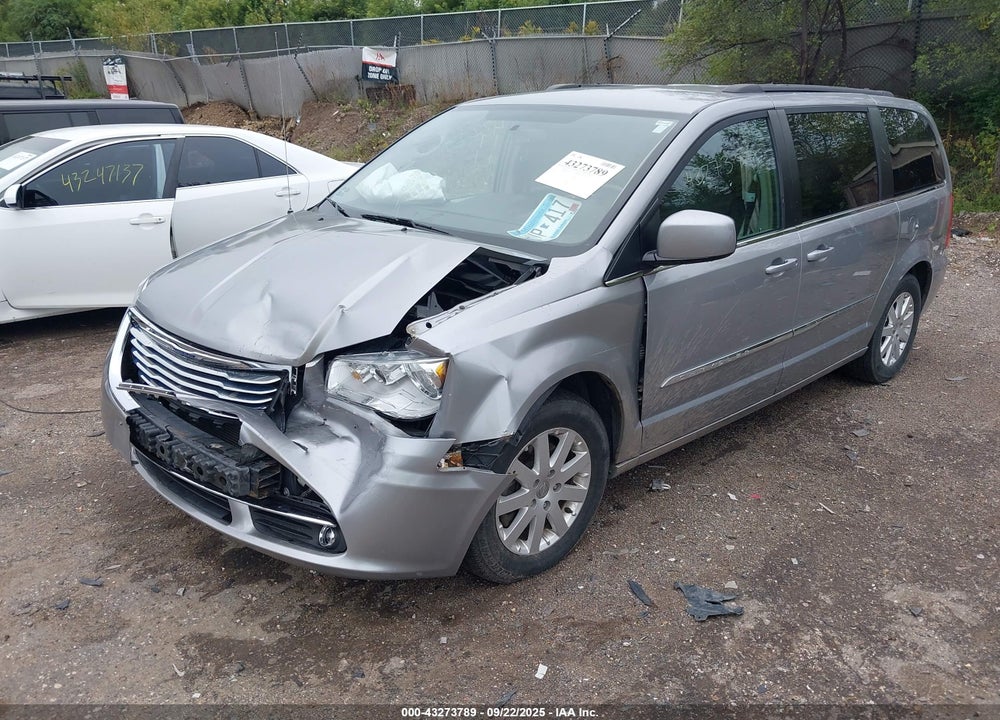 2016 CHRYSLER TOWN & COUNTRY VIN: 2C4RC1BG3GR290183