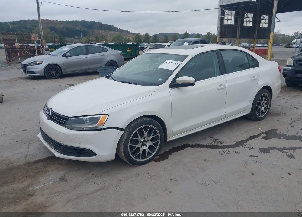 2014 VOLKSWAGEN JETTA VIN: 3VWD17AJ9EM373697