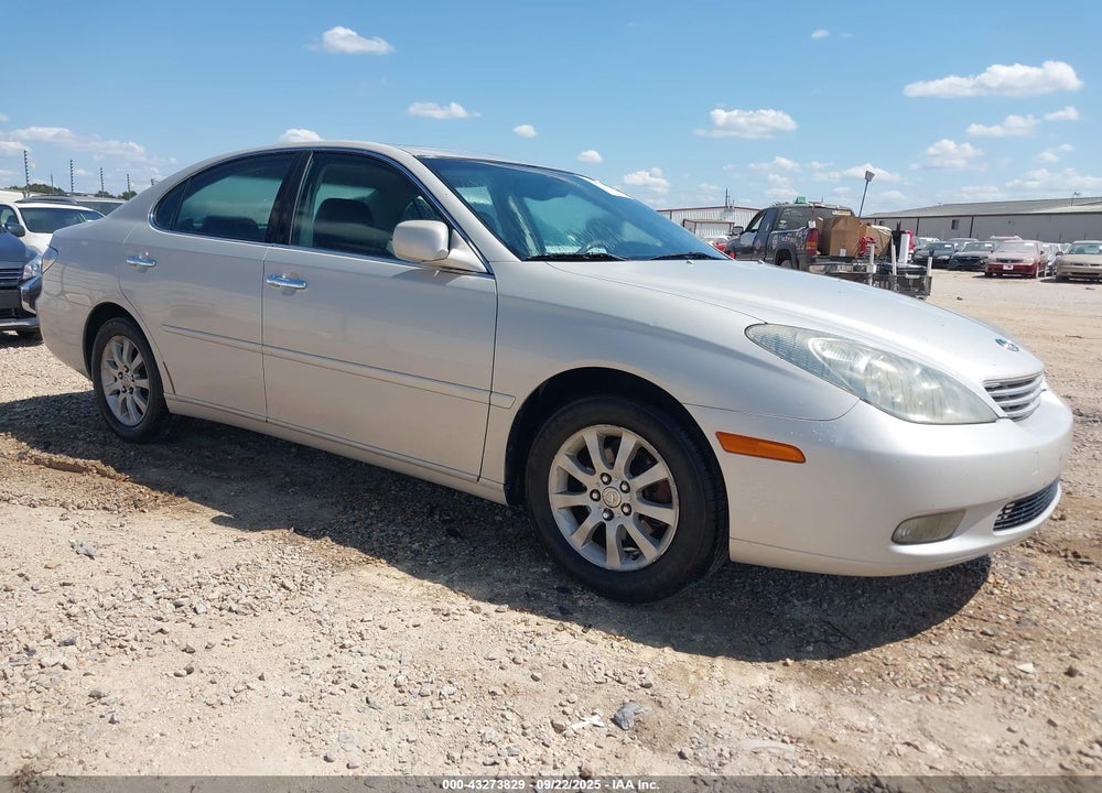 2002 LEXUS ES 300 VIN: JTHBF30G925002713