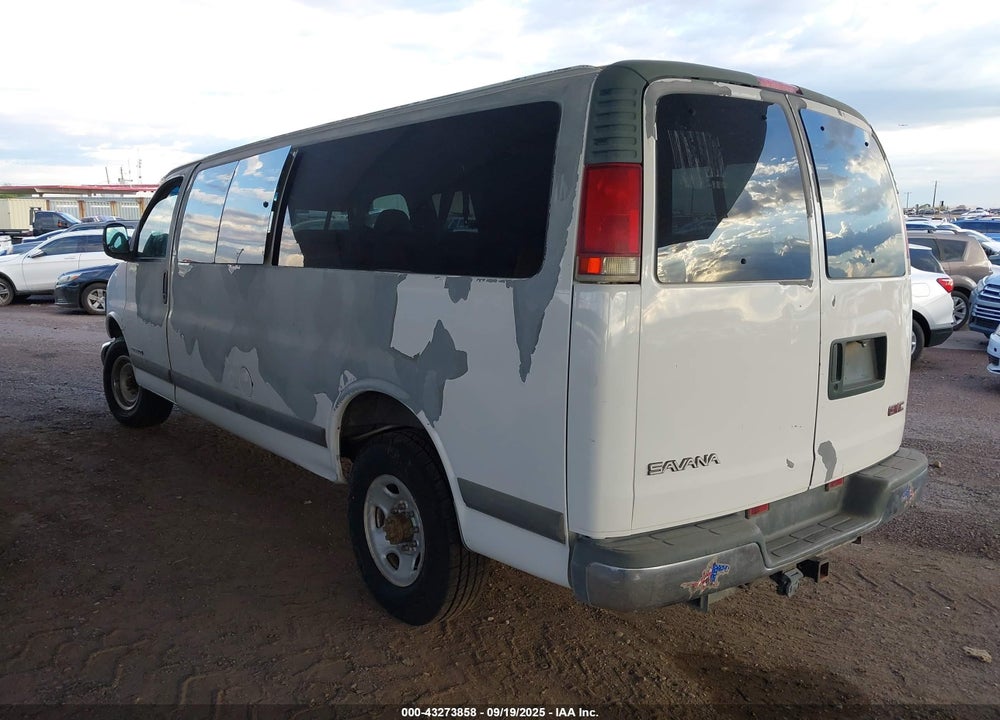 1998 GMC SAVANA STANDARD VIN: 1GJHG39RXW1037117
