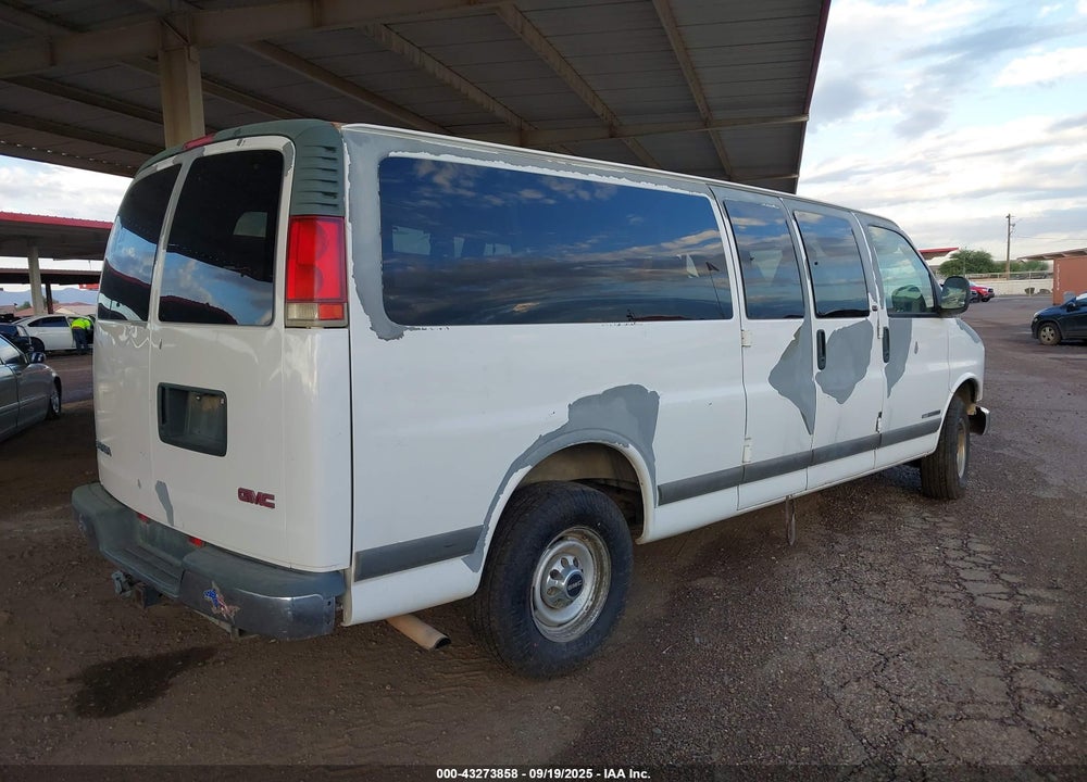 1998 GMC SAVANA STANDARD VIN: 1GJHG39RXW1037117