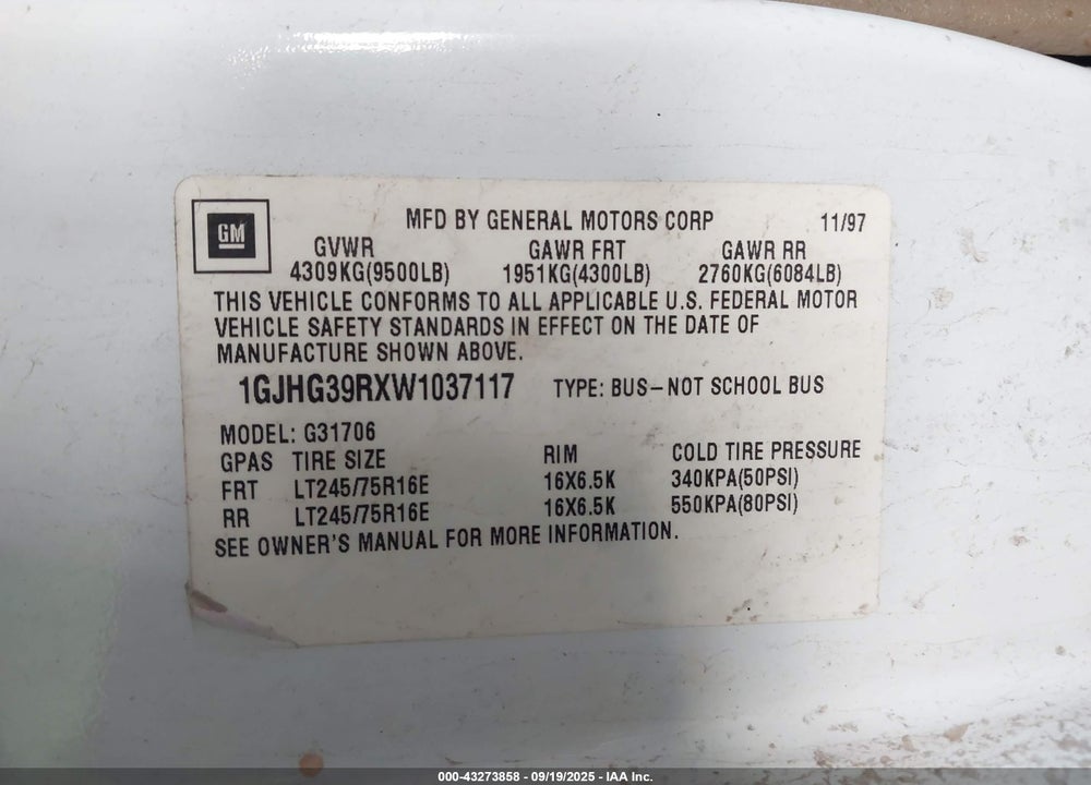 1998 GMC SAVANA STANDARD VIN: 1GJHG39RXW1037117